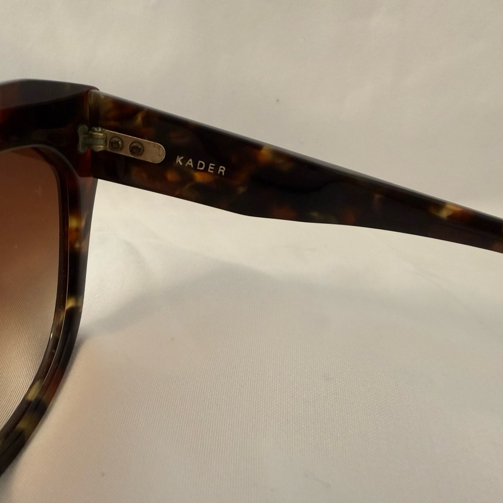 Dita Kader Tortoise Pattern Sunglasses - image 4
